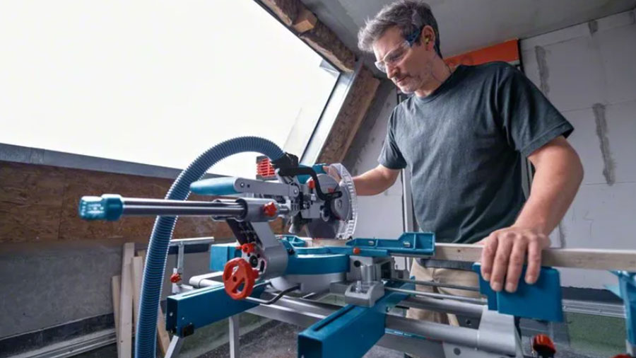 scie à onglets radiale sans fil GCM 18V-216 D Professional Bosch scie à onglets radiale sans fil GCM 18V-216 D Professional Bosch